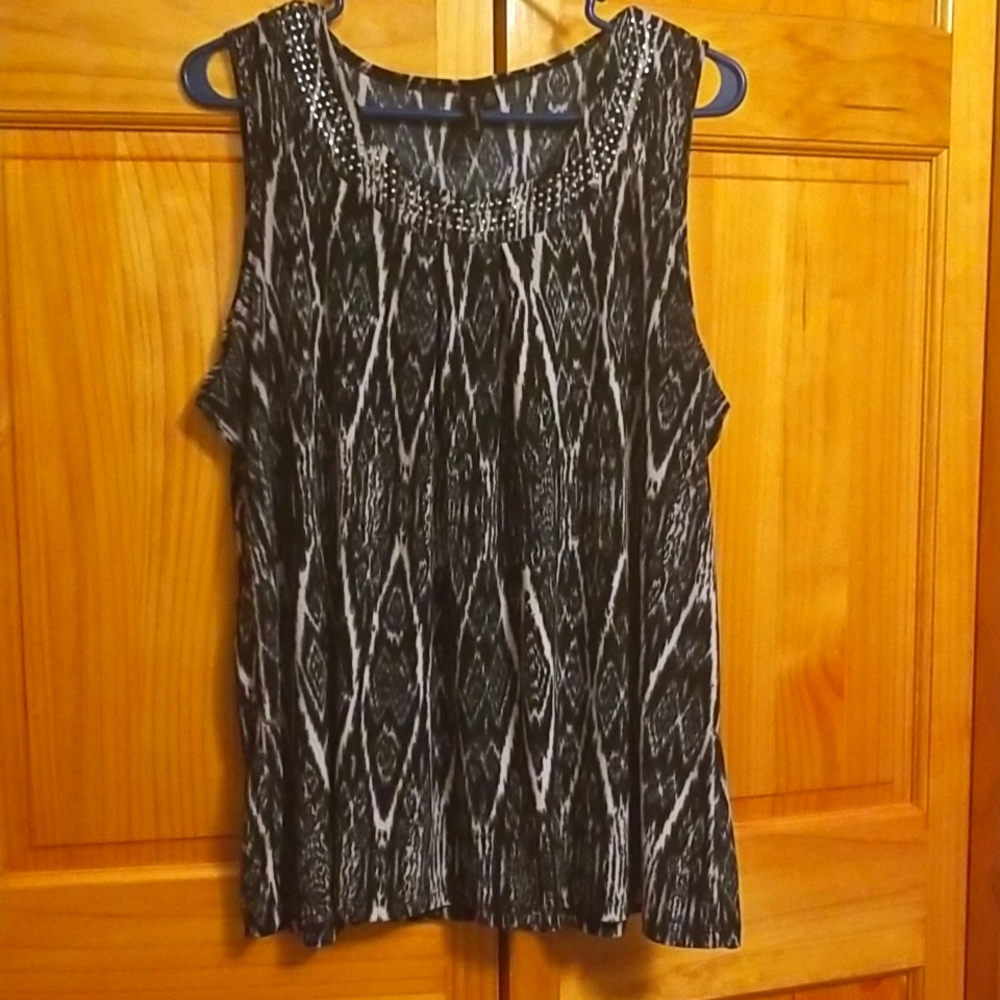 Women's Top